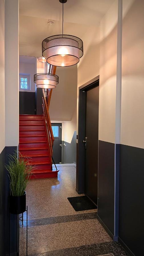 H-85 Suites Level 5/9 Coblenza Esterno foto