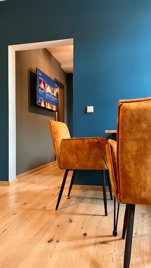 H-85 Suites Level 5/9 Coblenza Esterno foto